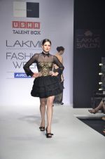 Model walk the ramp for Sonakshi Raaj Talent Box show at Lakme Fashion Week Day 2 on 4th Aug 2012 (36).JPG